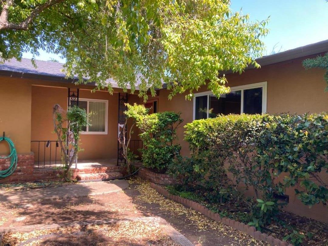 Detail Gallery Image 6 of 34 For 5610 Shasta Ct, Clayton,  CA 94517 - 3 Beds | 2 Baths