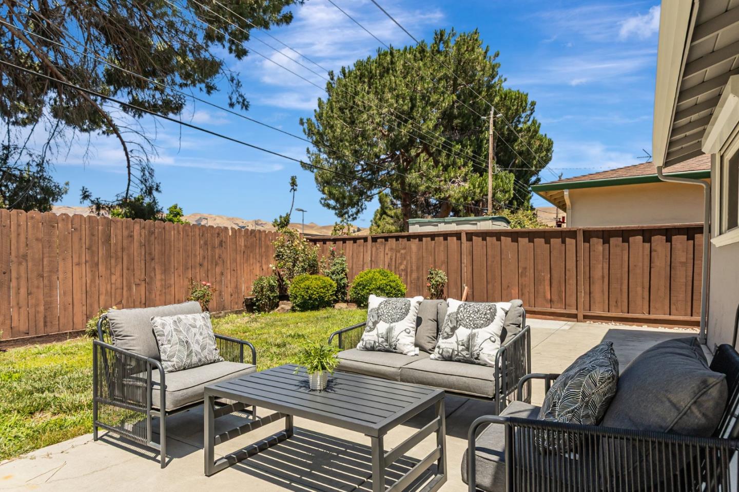 Detail Gallery Image 34 of 34 For 1559 Mount Diablo Ave, Milpitas,  CA 95035 - 3 Beds | 2 Baths