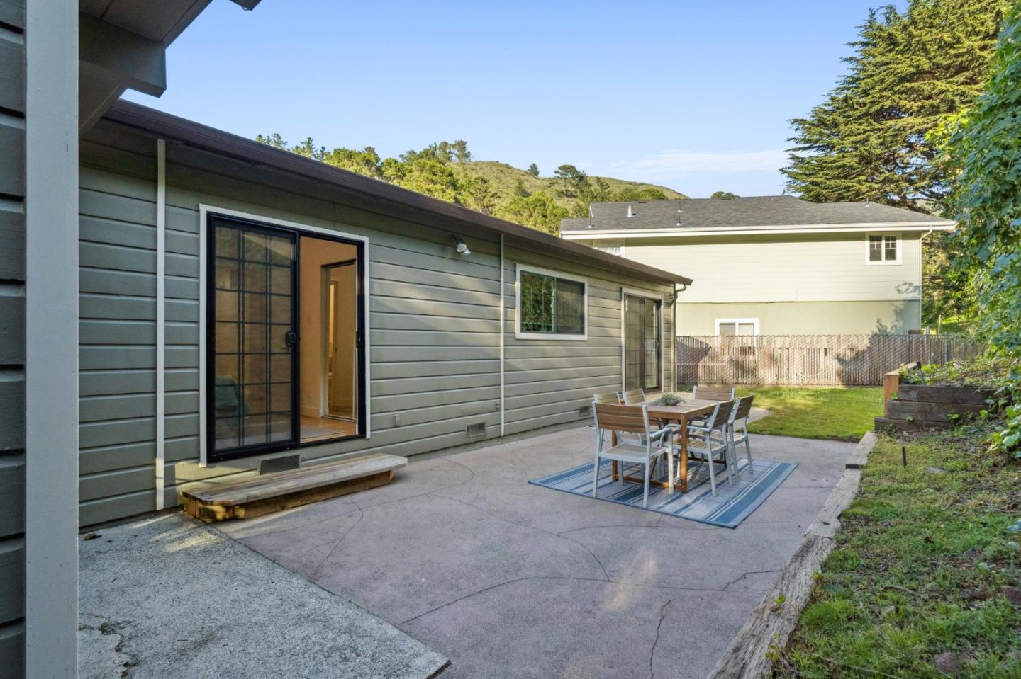 Detail Gallery Image 17 of 25 For 264 Berendos Ave, Pacifica,  CA 94044 - 3 Beds | 2 Baths