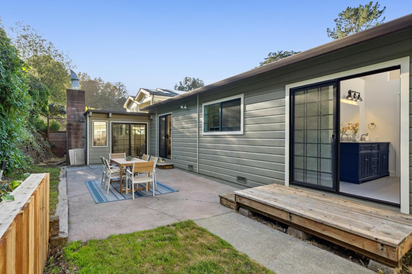 Detail Gallery Image 18 of 25 For 264 Berendos Ave, Pacifica,  CA 94044 - 3 Beds | 2 Baths