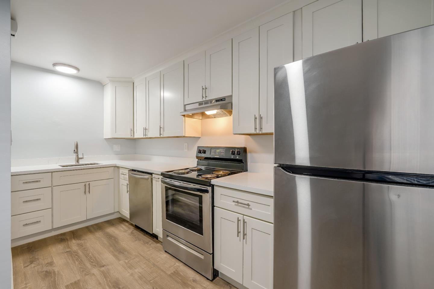 Detail Gallery Image 13 of 14 For 508 S 11th St, San Jose,  CA 95112 - – Beds | – Baths