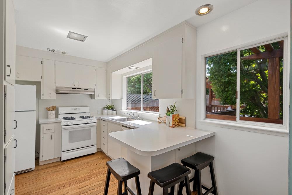 Detail Gallery Image 21 of 60 For 3004 Del Monte St, San Mateo,  CA 94403 - 4 Beds | 2 Baths
