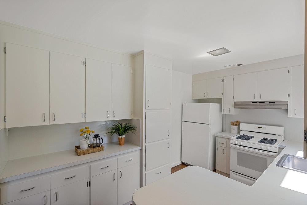 Detail Gallery Image 23 of 60 For 3004 Del Monte St, San Mateo,  CA 94403 - 4 Beds | 2 Baths