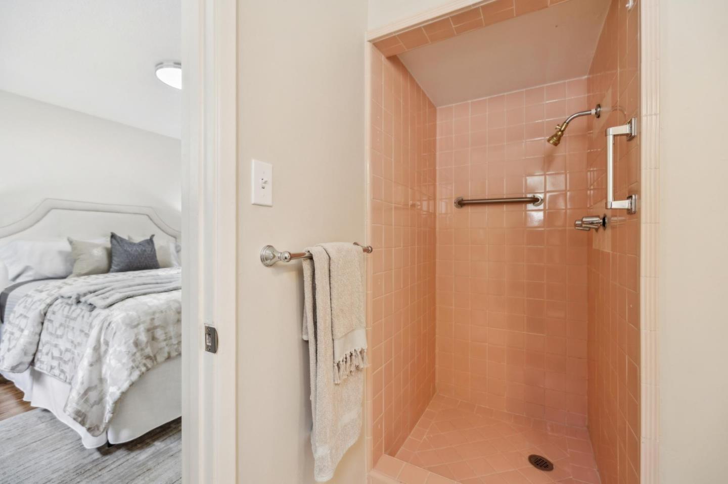 Detail Gallery Image 19 of 26 For 719 Moana Way, Pacifica,  CA 94044 - 3 Beds | 2 Baths
