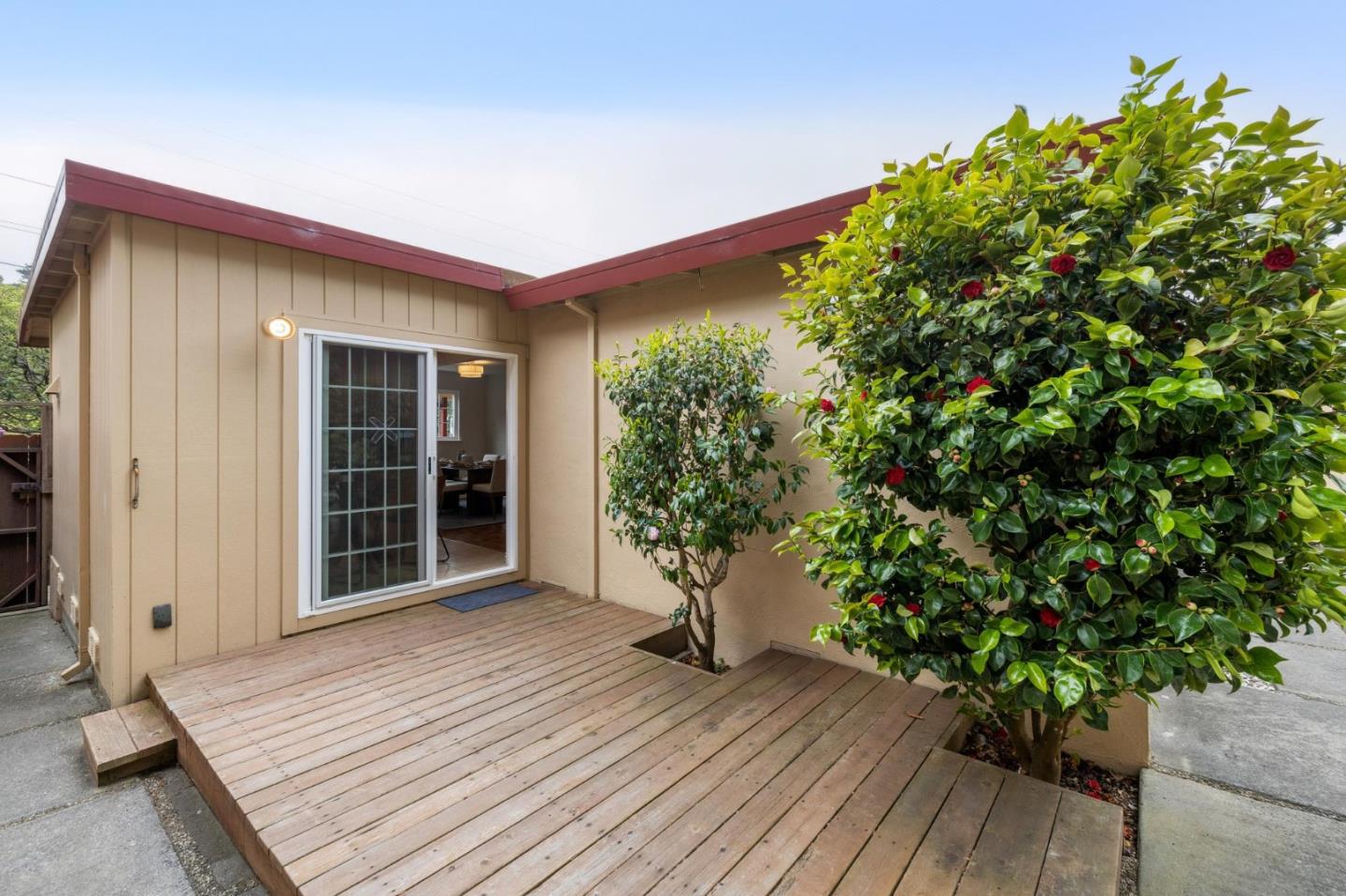 Detail Gallery Image 20 of 26 For 719 Moana Way, Pacifica,  CA 94044 - 3 Beds | 2 Baths