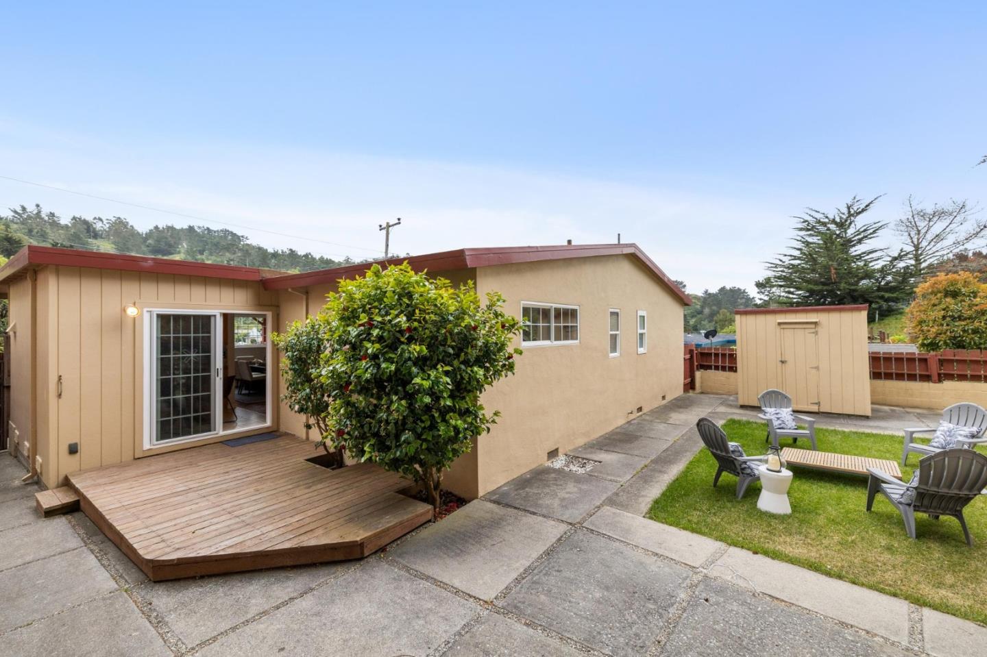 Detail Gallery Image 21 of 26 For 719 Moana Way, Pacifica,  CA 94044 - 3 Beds | 2 Baths