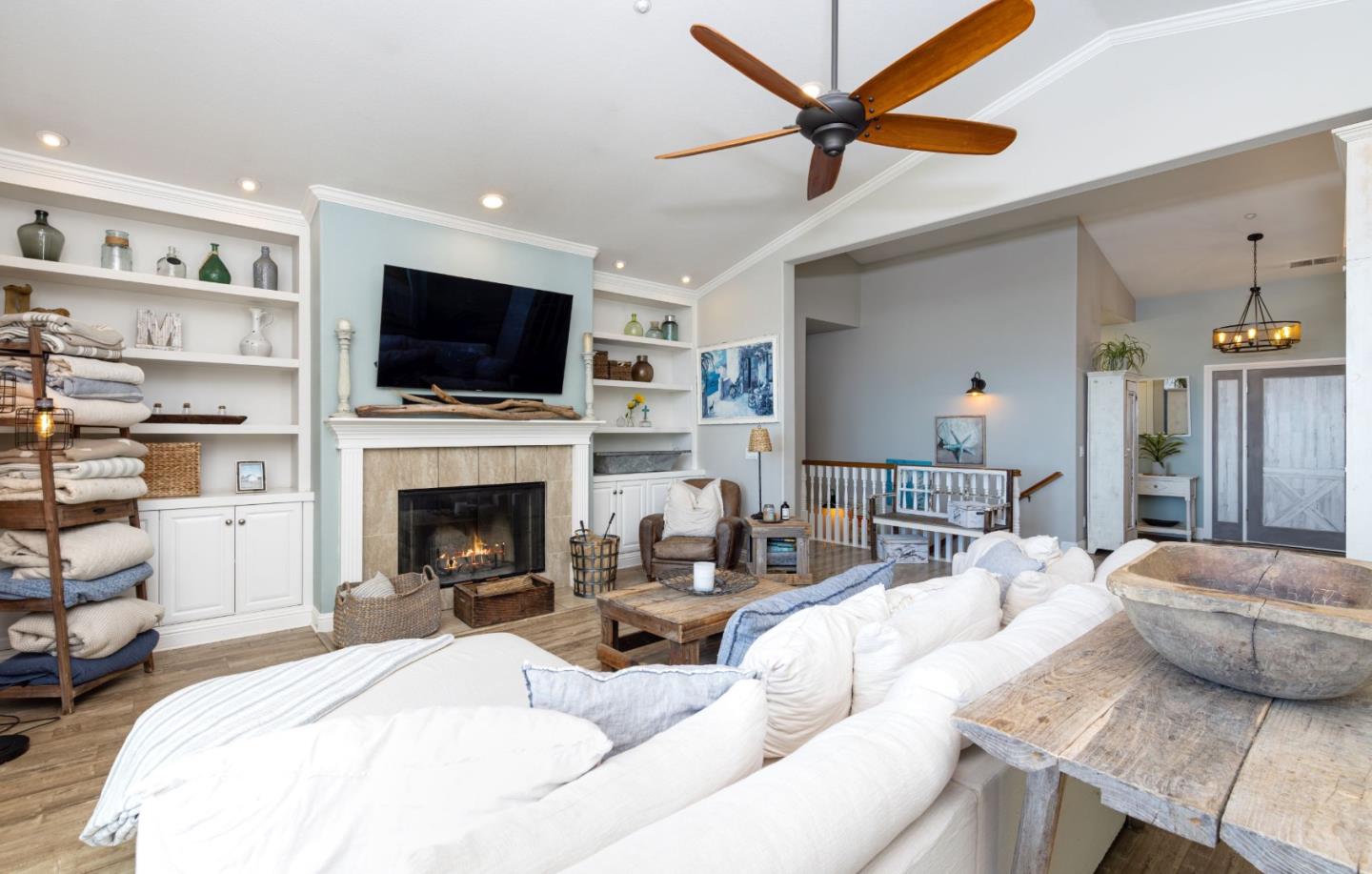 Detail Gallery Image 11 of 46 For 600 San Juan Pass, Watsonville,  CA 95076 - 4 Beds | 3 Baths