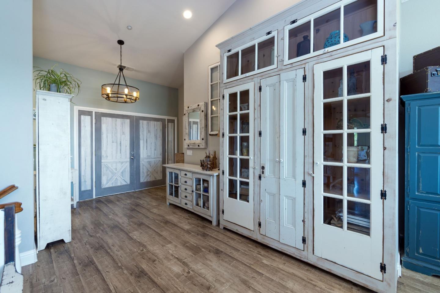 Detail Gallery Image 14 of 46 For 600 San Juan Pass, Watsonville,  CA 95076 - 4 Beds | 3 Baths