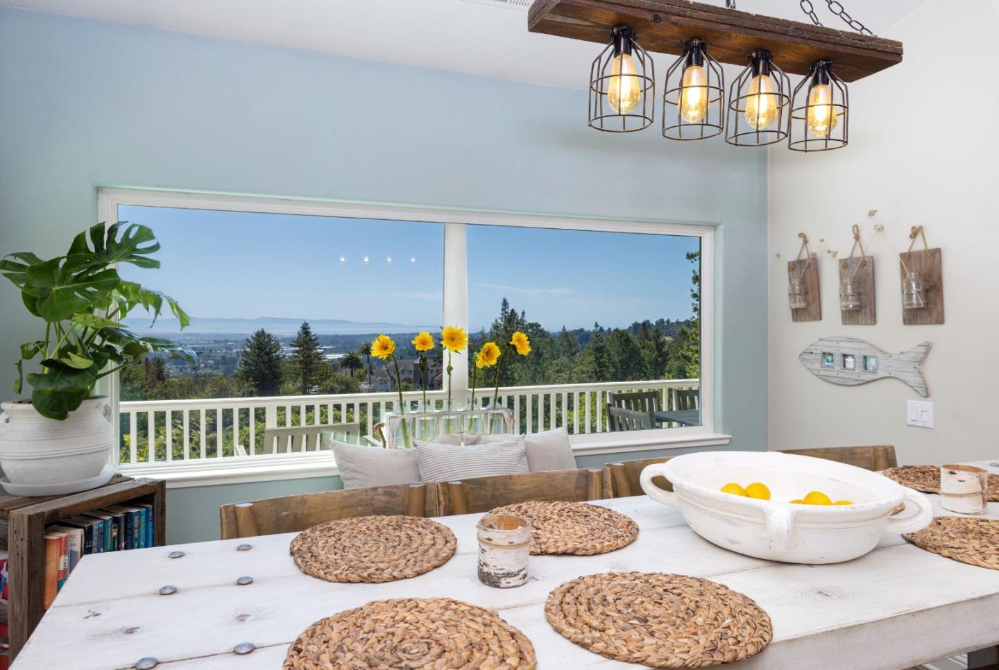 Detail Gallery Image 17 of 46 For 600 San Juan Pass, Watsonville,  CA 95076 - 4 Beds | 3 Baths