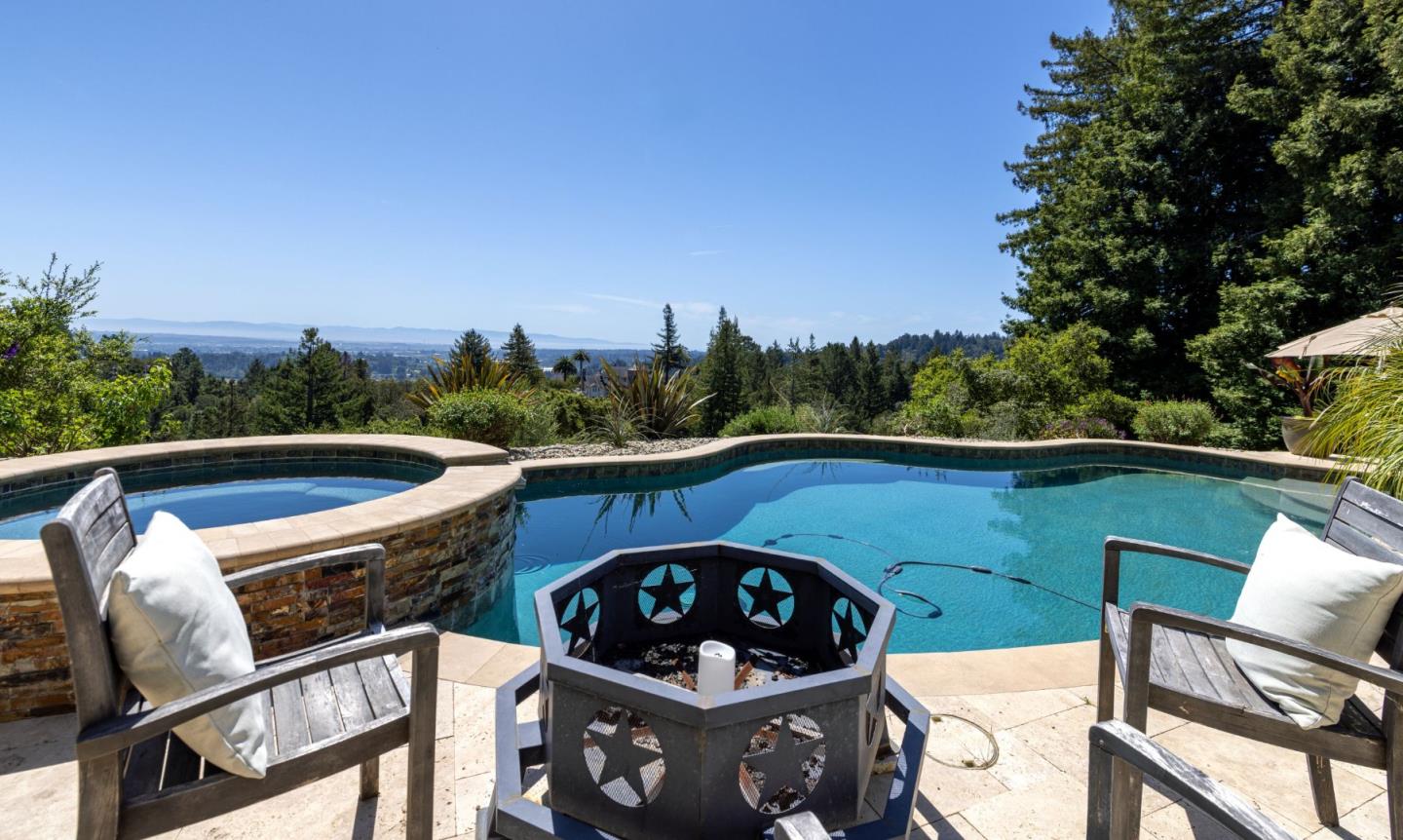 Detail Gallery Image 7 of 46 For 600 San Juan Pass, Watsonville,  CA 95076 - 4 Beds | 3 Baths