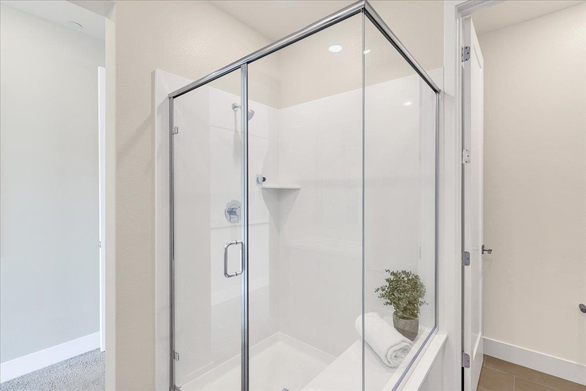 Detail Gallery Image 43 of 69 For 122 Ranch Ln, Mountain View,  CA 94040 - 3 Beds | 3/1 Baths