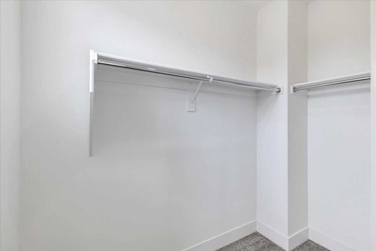 Detail Gallery Image 44 of 69 For 122 Ranch Ln, Mountain View,  CA 94040 - 3 Beds | 3/1 Baths