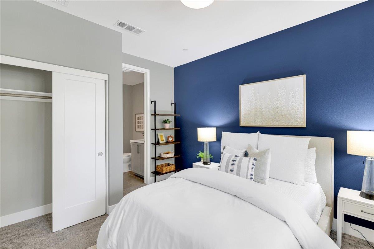 Detail Gallery Image 50 of 69 For 122 Ranch Ln, Mountain View,  CA 94040 - 3 Beds | 3/1 Baths