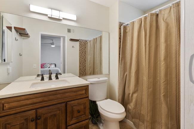 Detail Gallery Image 12 of 20 For 890 Greenwich Dr, Gilroy,  CA 95020 - 5 Beds | 3 Baths