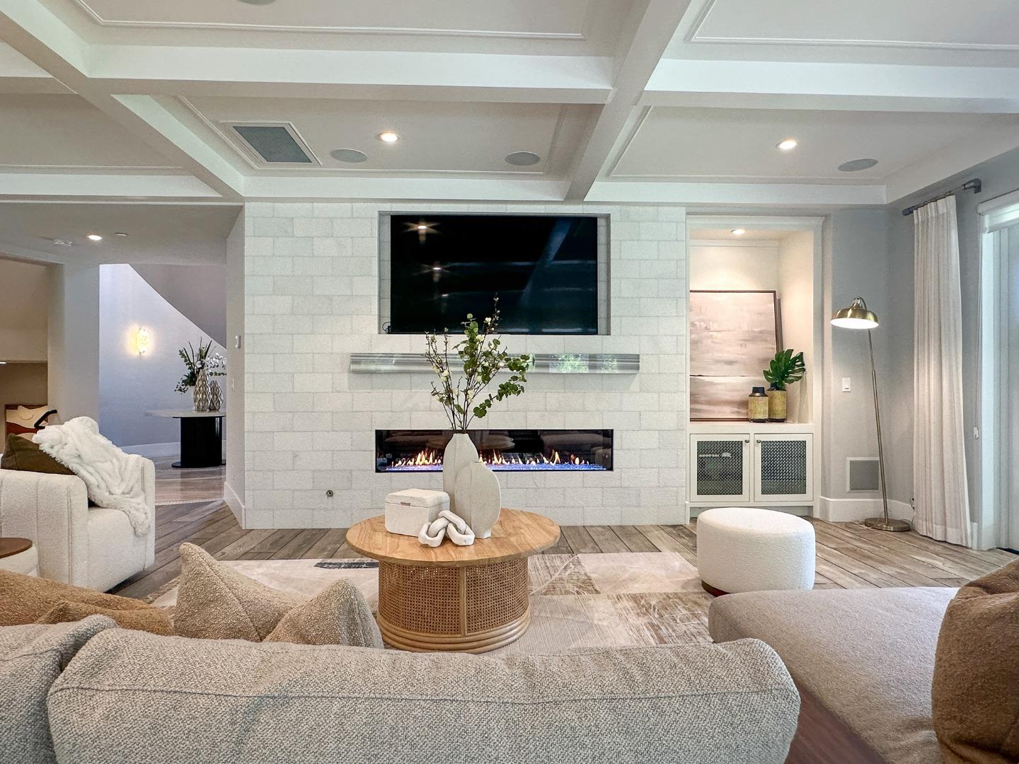 Detail Gallery Image 10 of 62 For 160 Prospect Ave, Los Gatos,  CA 95030 - 5 Beds | 4/1 Baths