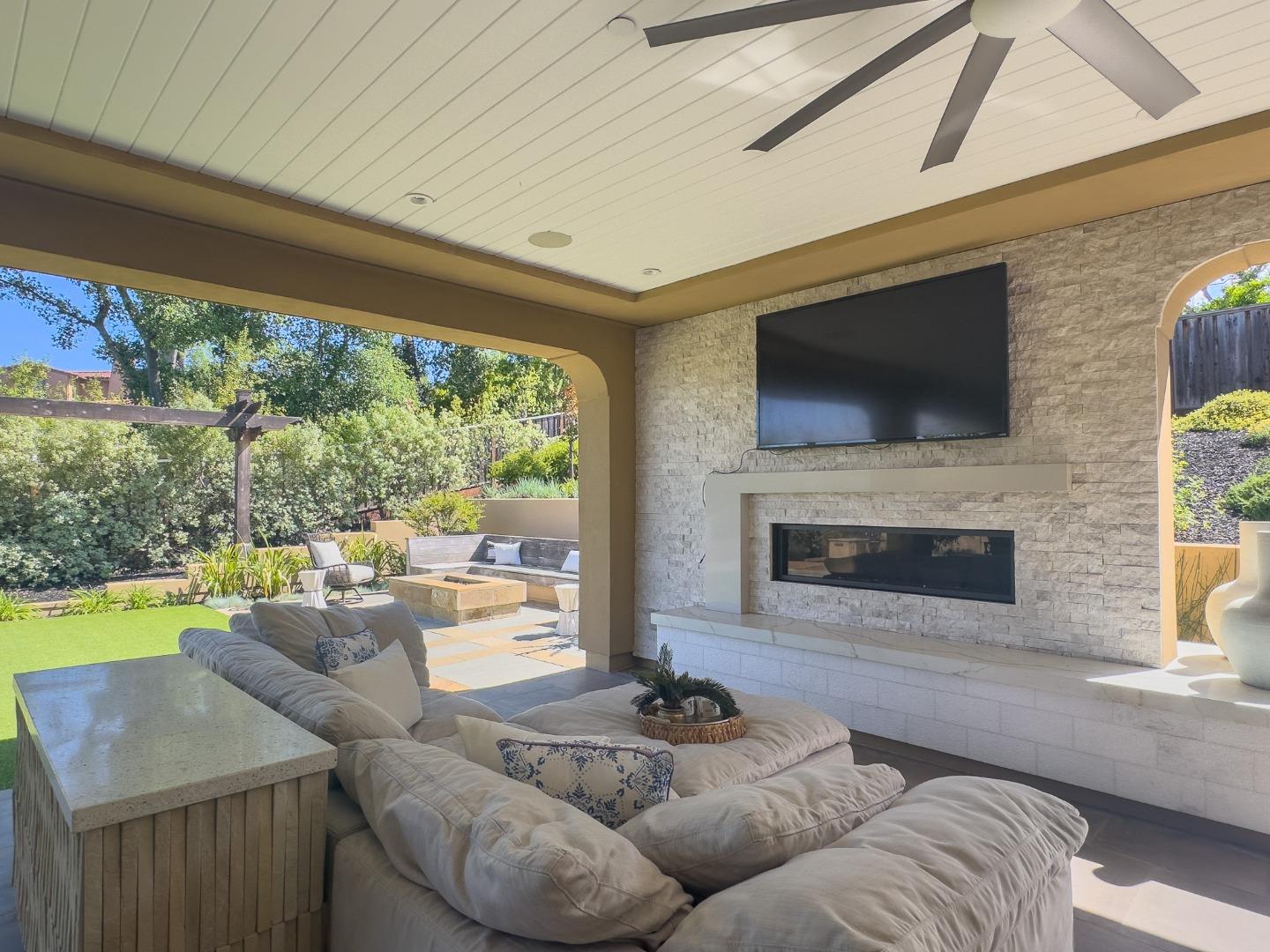 Detail Gallery Image 52 of 62 For 160 Prospect Ave, Los Gatos,  CA 95030 - 5 Beds | 4/1 Baths