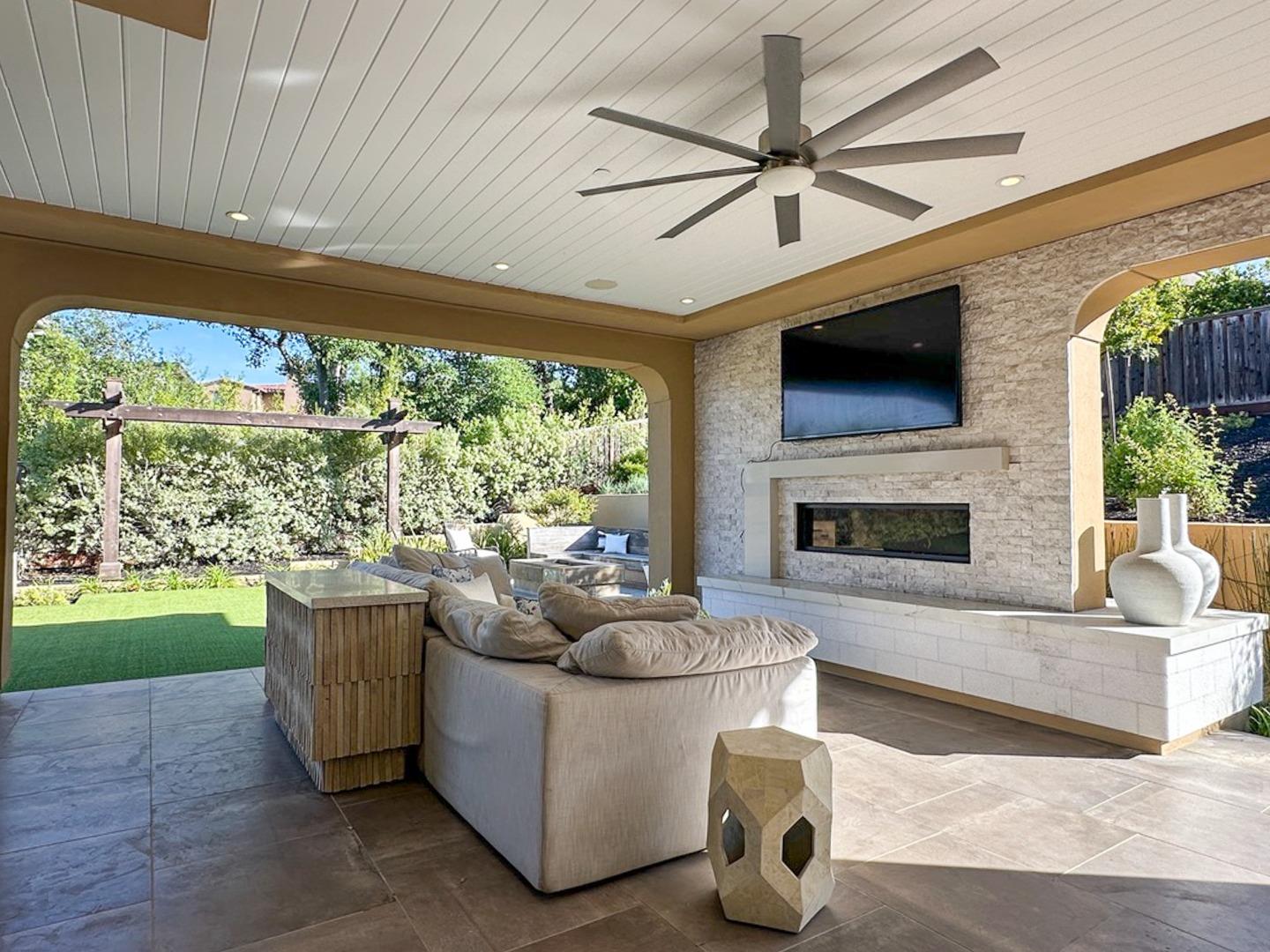 Detail Gallery Image 55 of 62 For 160 Prospect Ave, Los Gatos,  CA 95030 - 5 Beds | 4/1 Baths