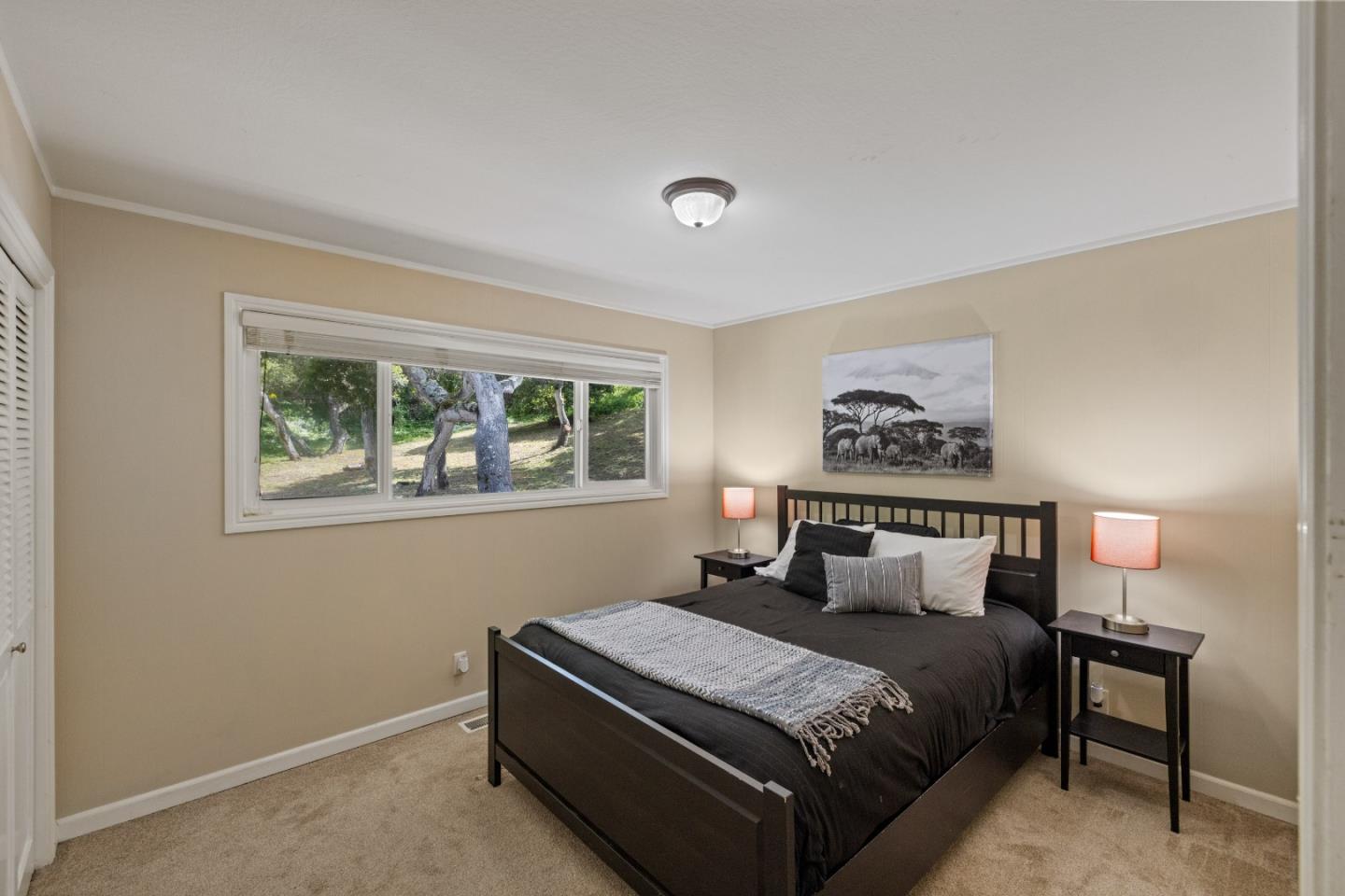 Detail Gallery Image 12 of 22 For 13525 Paseo Terrano, Salinas,  CA 93908 - 3 Beds | 2/1 Baths