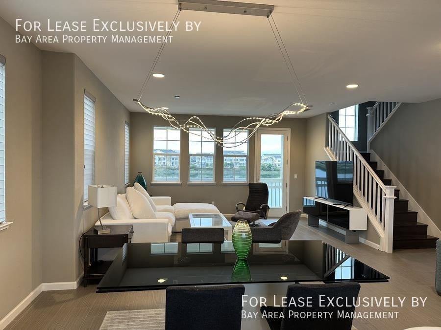 Detail Gallery Image 6 of 17 For 654 Sea Anchor Dr #2308,  Redwood City,  CA 94063 - 3 Beds | 2/1 Baths