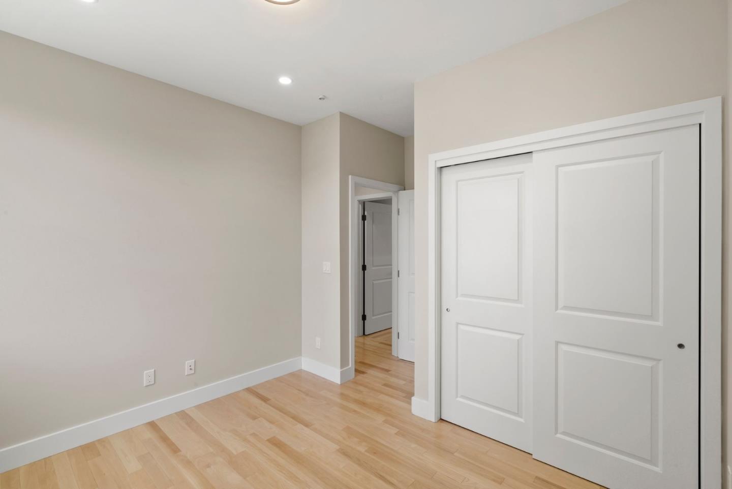 Detail Gallery Image 21 of 31 For 1325 Elam Ave, Campbell,  CA 95008 - 4 Beds | 3/1 Baths