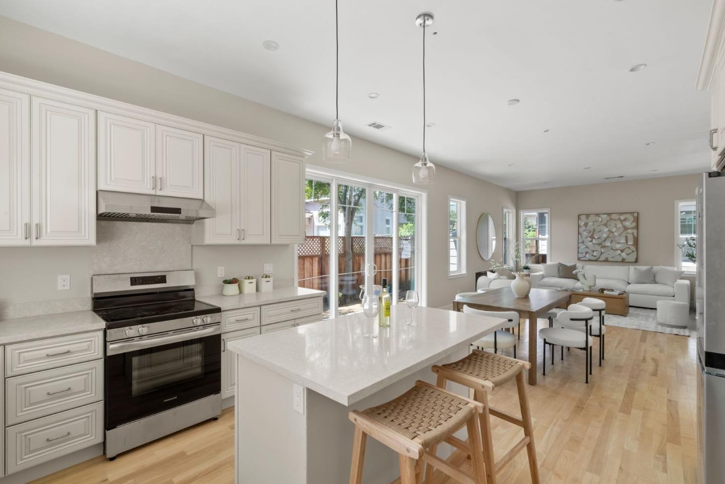 Detail Gallery Image 9 of 31 For 1325 Elam Ave, Campbell,  CA 95008 - 4 Beds | 3/1 Baths