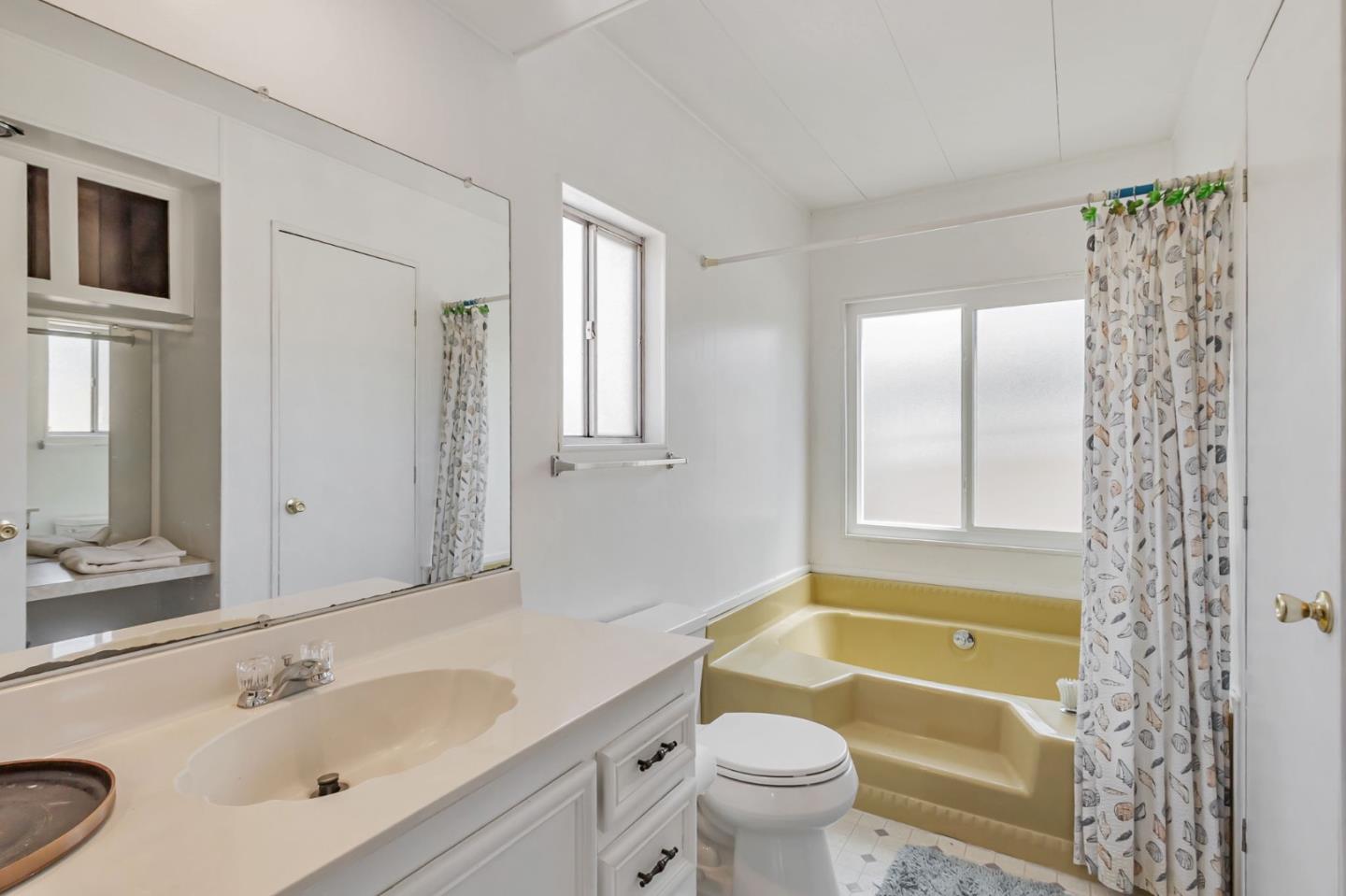 Detail Gallery Image 27 of 30 For 2815 Moss Hollow Dr #2815,  San Jose,  CA 95121 - 2 Beds | 2 Baths