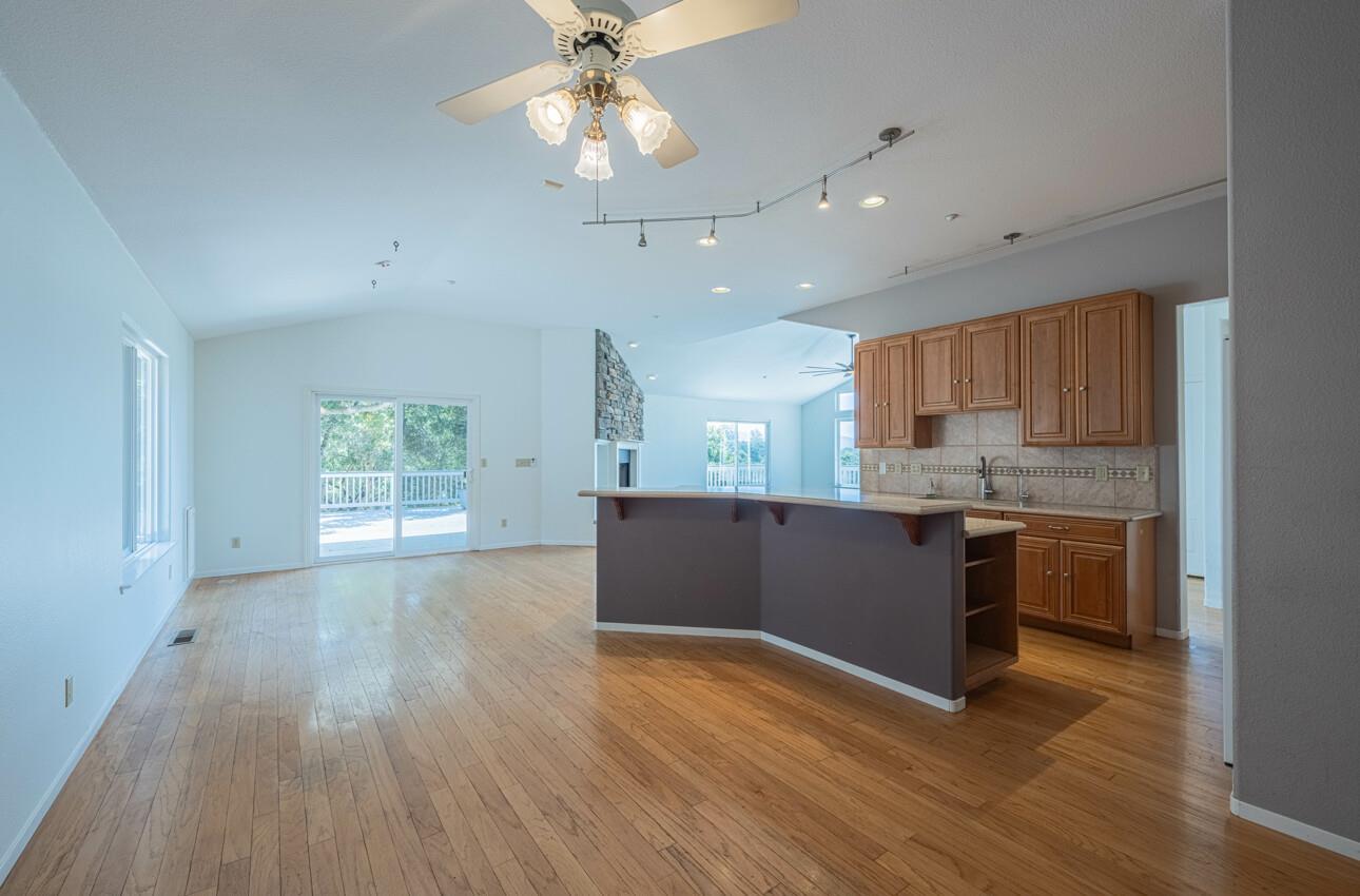 Detail Gallery Image 19 of 75 For 8505 Holly Hill Dr, Salinas,  CA 93907 - 3 Beds | 2/2 Baths