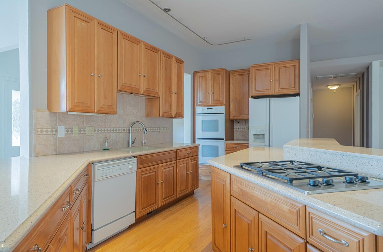 Detail Gallery Image 25 of 75 For 8505 Holly Hill Dr, Salinas,  CA 93907 - 3 Beds | 2/2 Baths