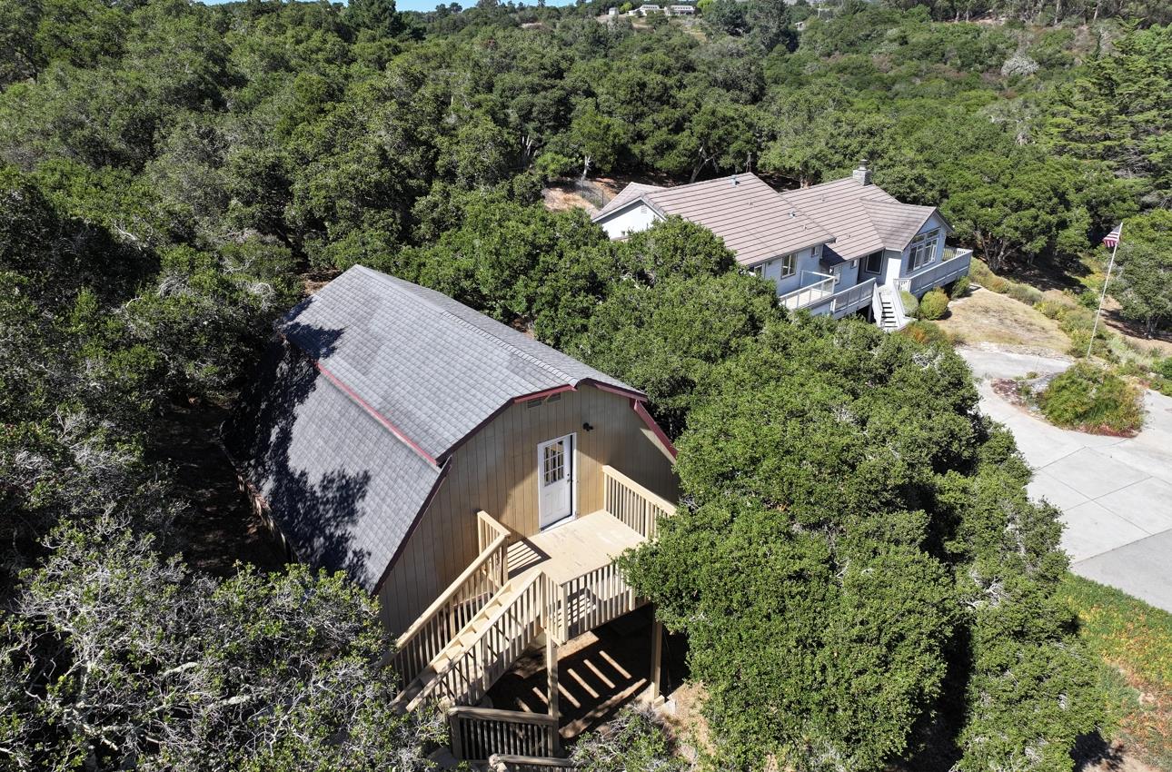 Detail Gallery Image 9 of 75 For 8505 Holly Hill Dr, Salinas,  CA 93907 - 3 Beds | 2/2 Baths