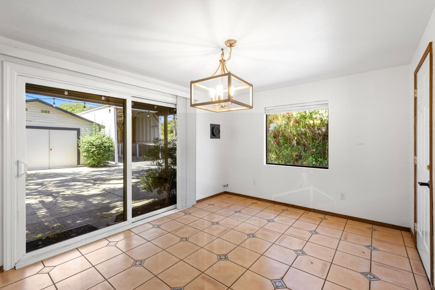 Detail Gallery Image 20 of 25 For 17785 Casa Ln, Morgan Hill,  CA 95037 - 3 Beds | 2 Baths