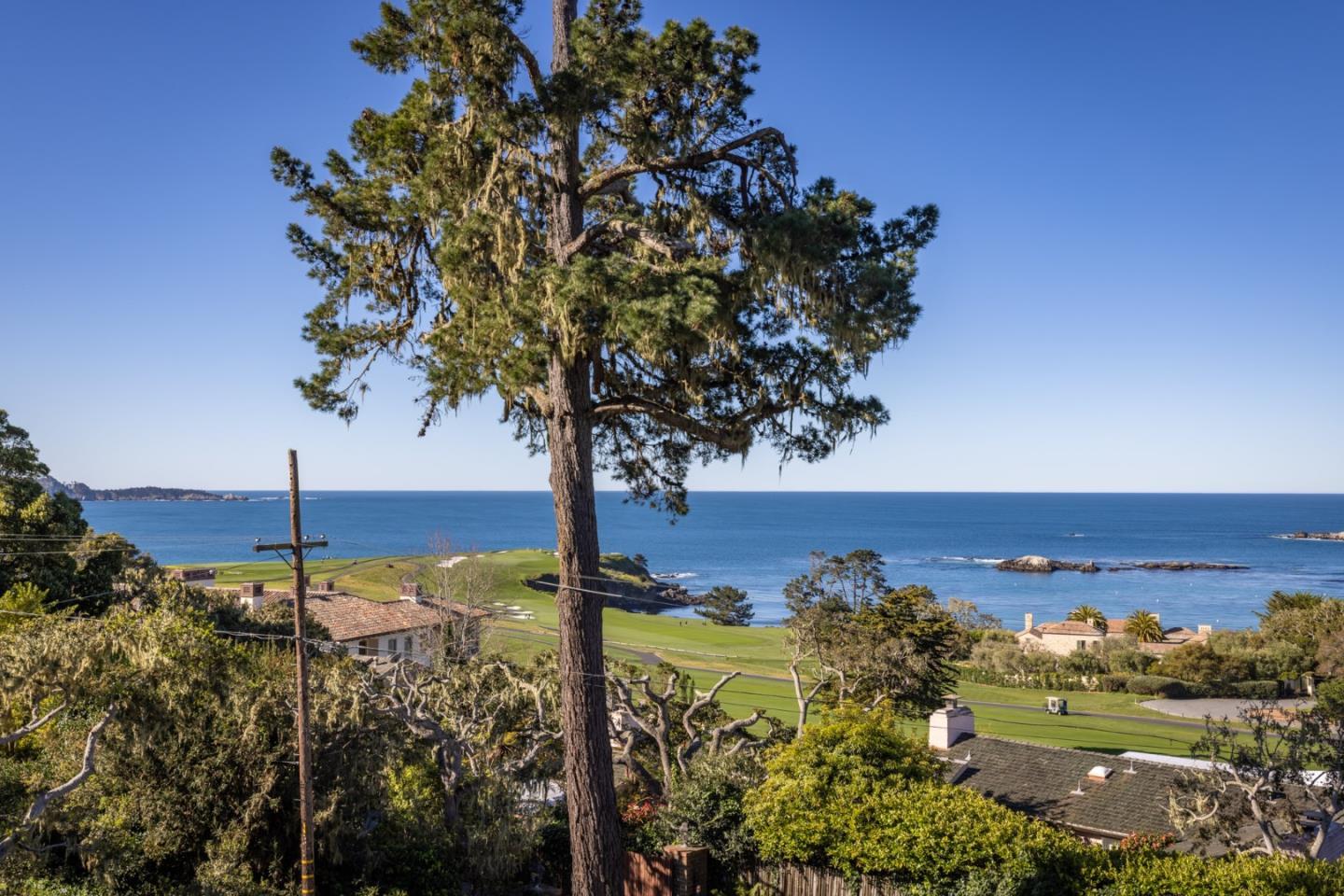 Detail Gallery Image 32 of 49 For 3365 17 Mile Dr, Pebble Beach,  CA 93953 - 5 Beds | 6 Baths