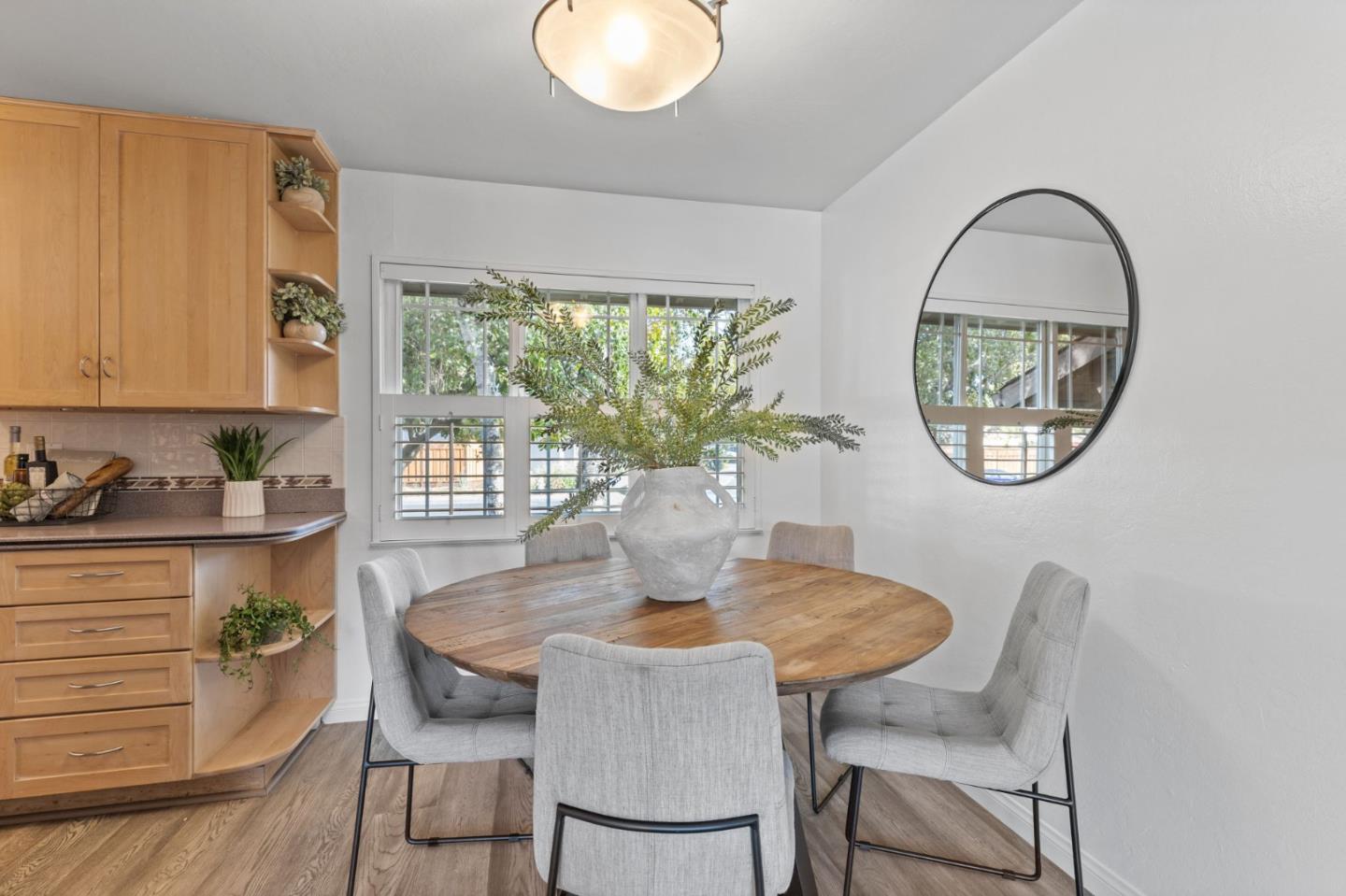 Detail Gallery Image 10 of 32 For 3085 Warburton Ave, Santa Clara,  CA 95051 - 3 Beds | 2/1 Baths