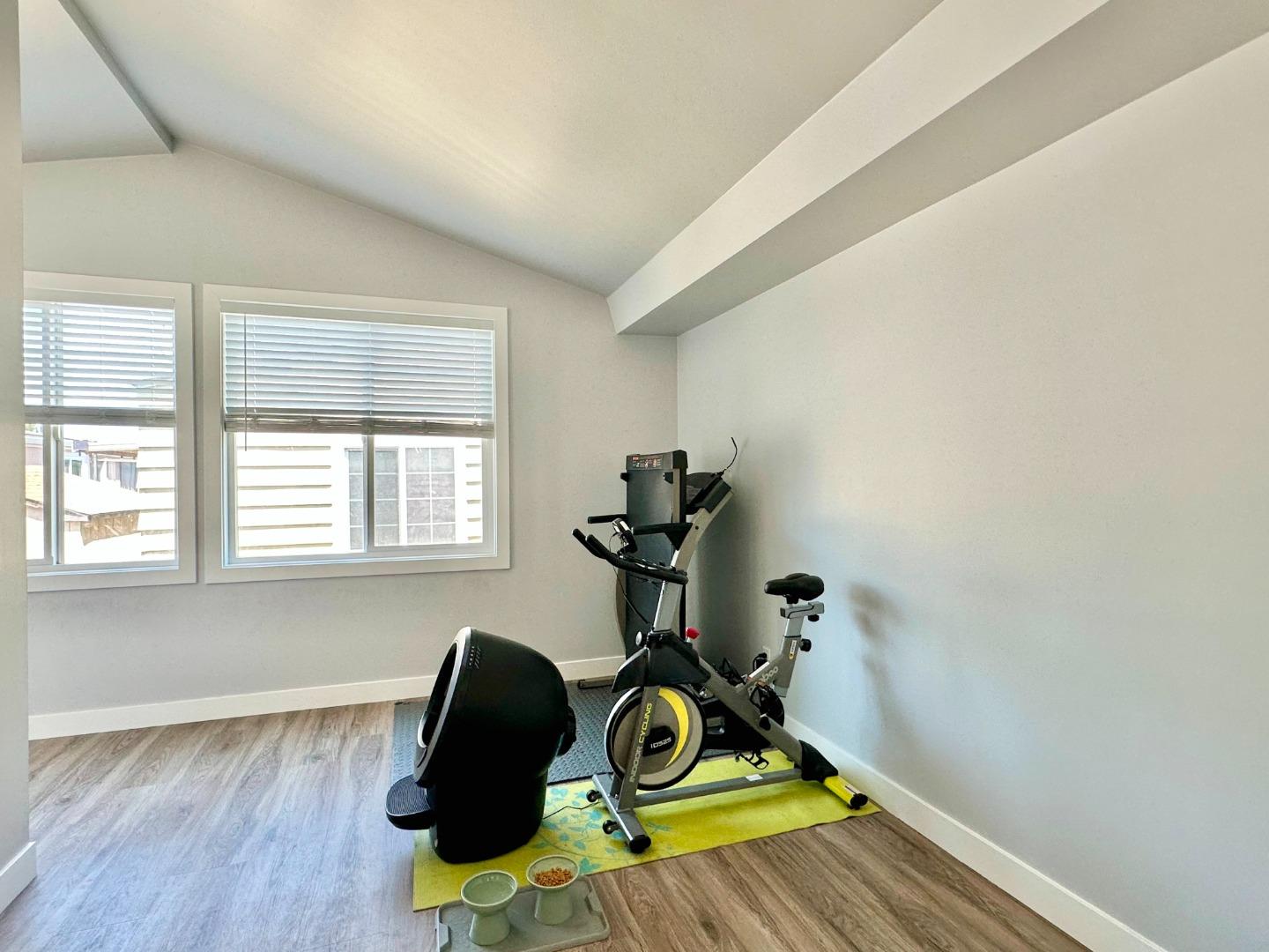 Detail Gallery Image 15 of 36 For 383 Chateau La Salle Dr #383,  San Jose,  CA 95111 - 3 Beds | 2/1 Baths