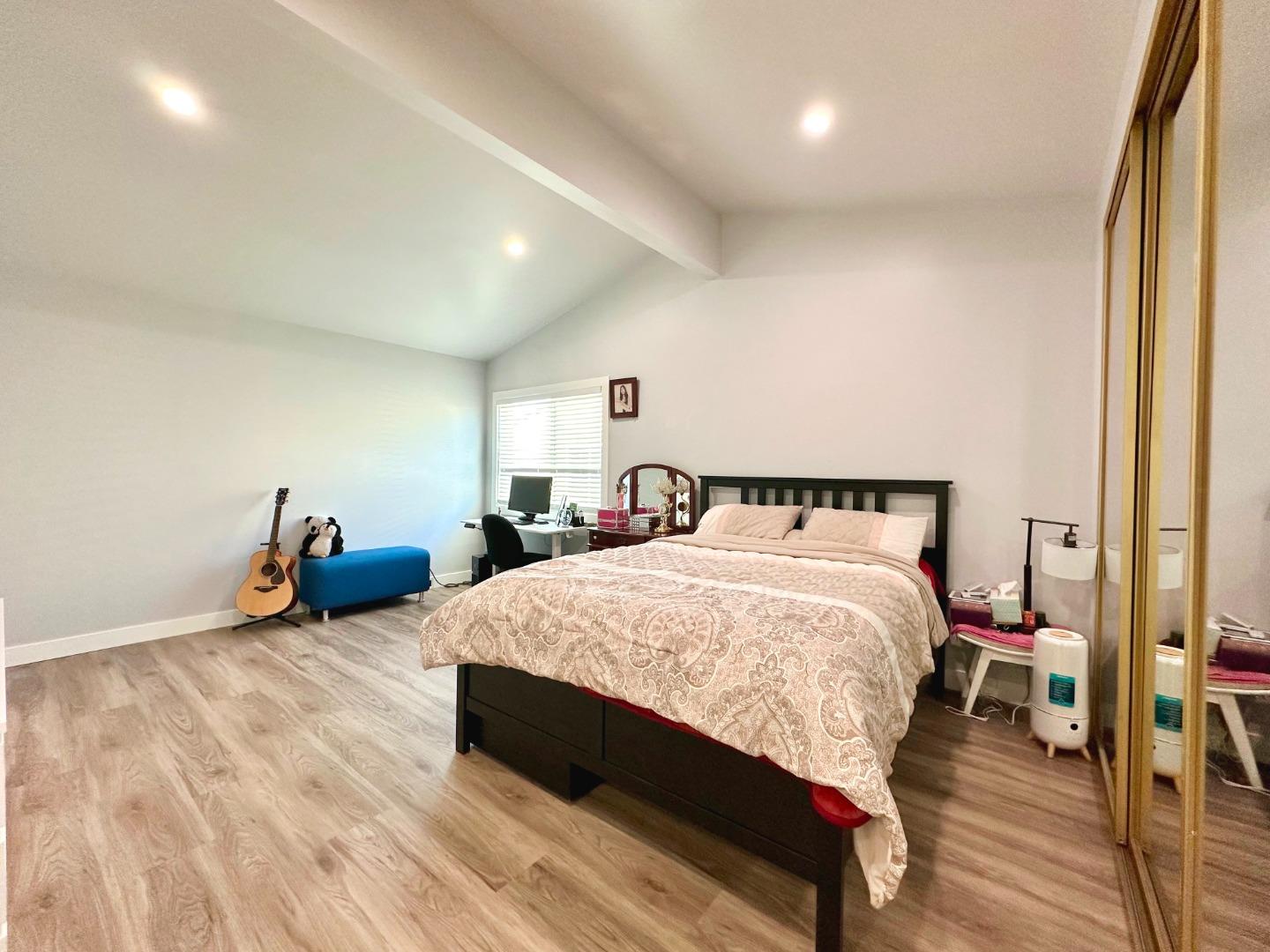 Detail Gallery Image 18 of 36 For 383 Chateau La Salle Dr #383,  San Jose,  CA 95111 - 3 Beds | 2/1 Baths