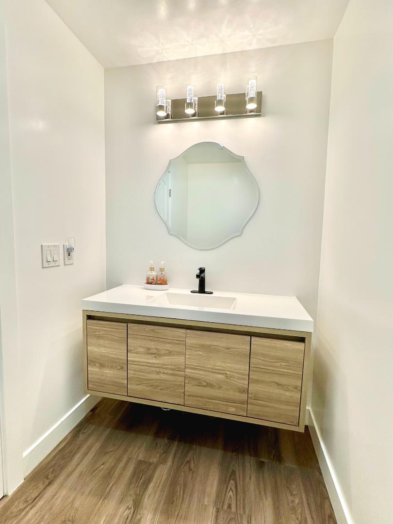 Detail Gallery Image 24 of 36 For 383 Chateau La Salle Dr #383,  San Jose,  CA 95111 - 3 Beds | 2/1 Baths