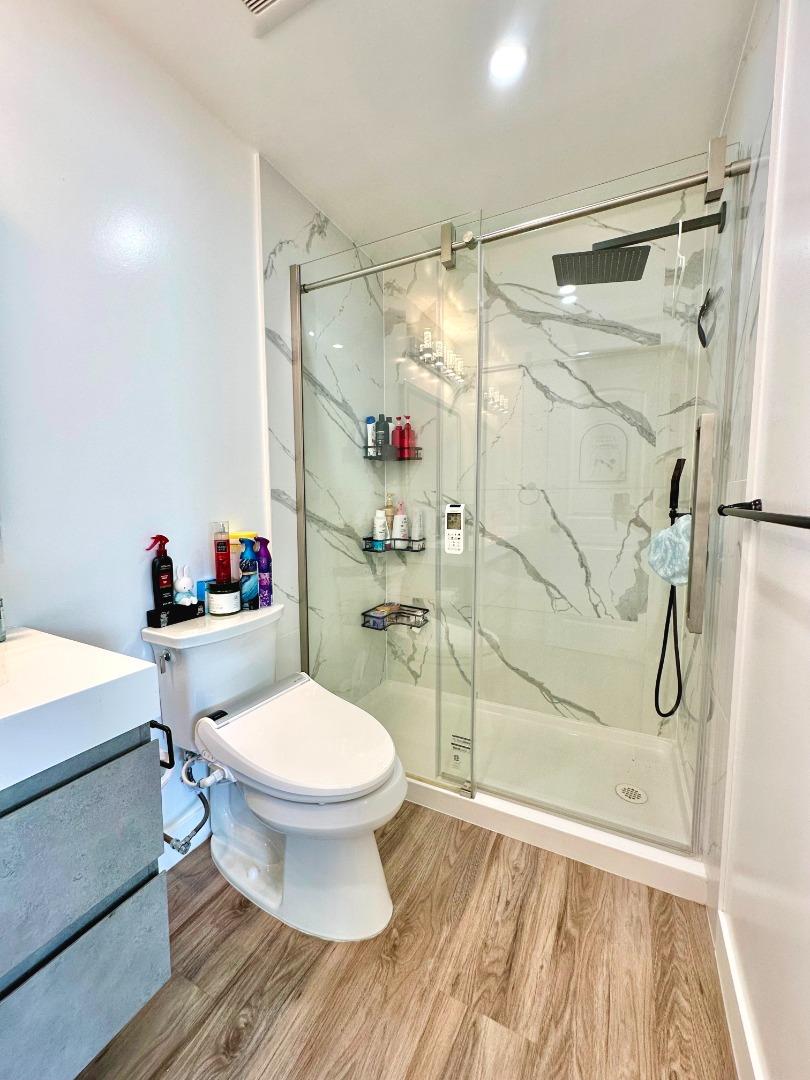Detail Gallery Image 31 of 36 For 383 Chateau La Salle Dr #383,  San Jose,  CA 95111 - 3 Beds | 2/1 Baths