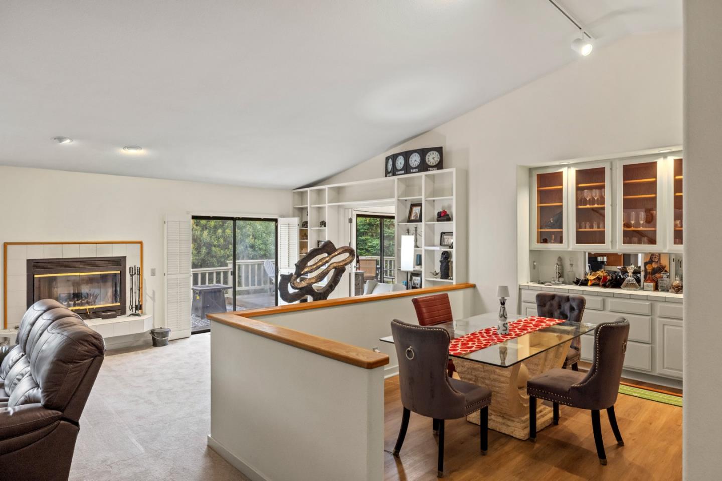Detail Gallery Image 6 of 25 For 23 Cramden Dr, Monterey,  CA 93940 - 4 Beds | 3/1 Baths