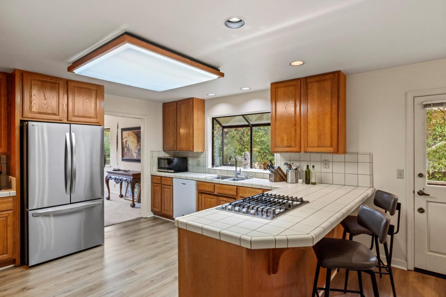 Detail Gallery Image 7 of 25 For 23 Cramden Dr, Monterey,  CA 93940 - 4 Beds | 3/1 Baths