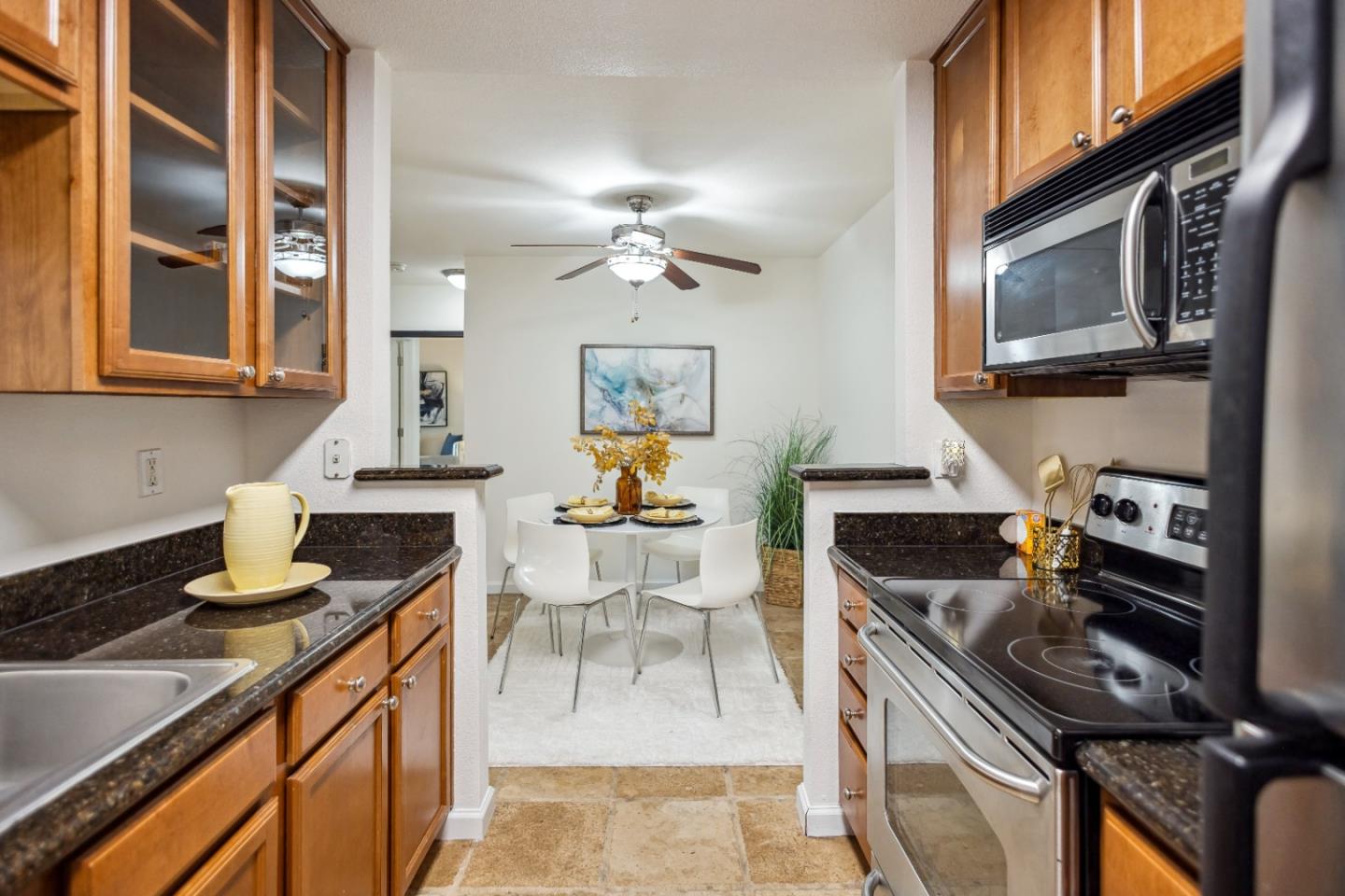 Detail Gallery Image 15 of 41 For 1145 Yarwood Ct, San Jose,  CA 95128 - 1 Beds | 1 Baths