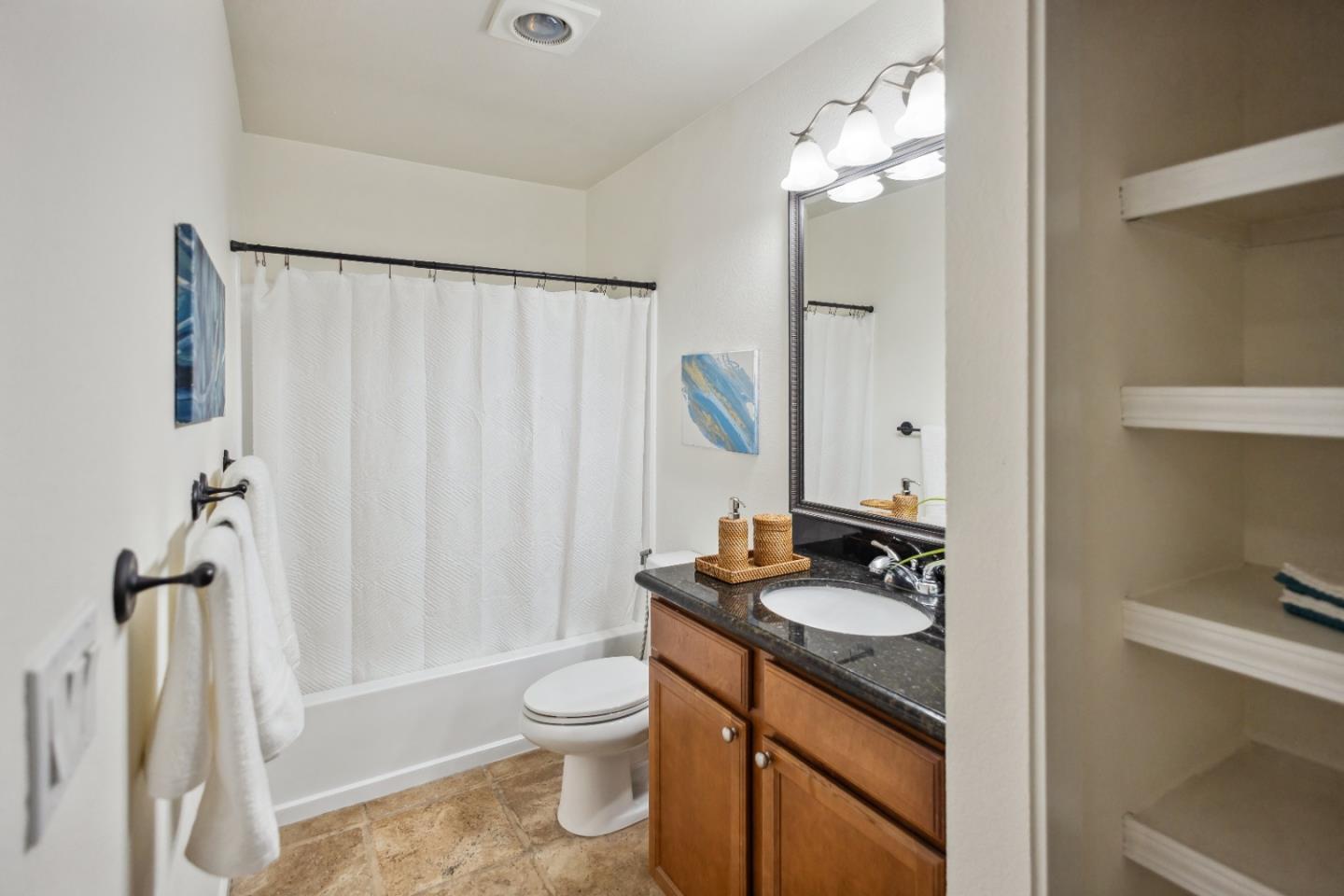 Detail Gallery Image 20 of 41 For 1145 Yarwood Ct, San Jose,  CA 95128 - 1 Beds | 1 Baths
