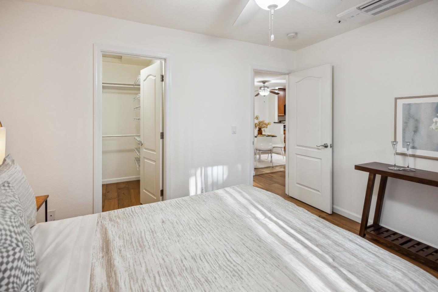 Detail Gallery Image 24 of 41 For 1145 Yarwood Ct, San Jose,  CA 95128 - 1 Beds | 1 Baths