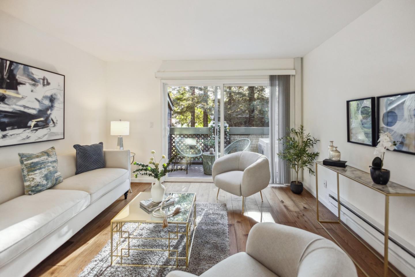 Detail Gallery Image 9 of 41 For 1145 Yarwood Ct, San Jose,  CA 95128 - 1 Beds | 1 Baths