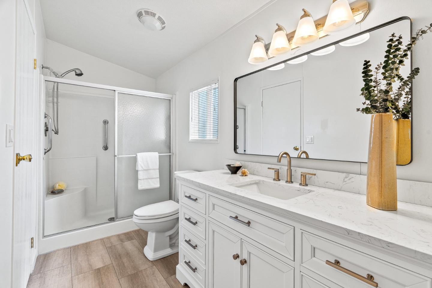 Detail Gallery Image 14 of 34 For 1040 38th Ave #52,  Santa Cruz,  CA 95062 - 2 Beds | 2 Baths