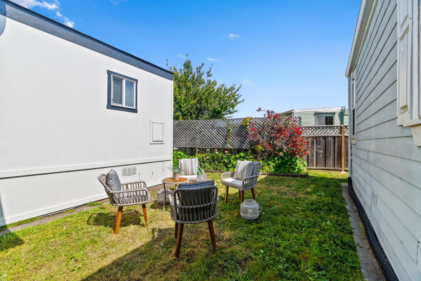 Detail Gallery Image 19 of 34 For 1040 38th Ave #52,  Santa Cruz,  CA 95062 - 2 Beds | 2 Baths