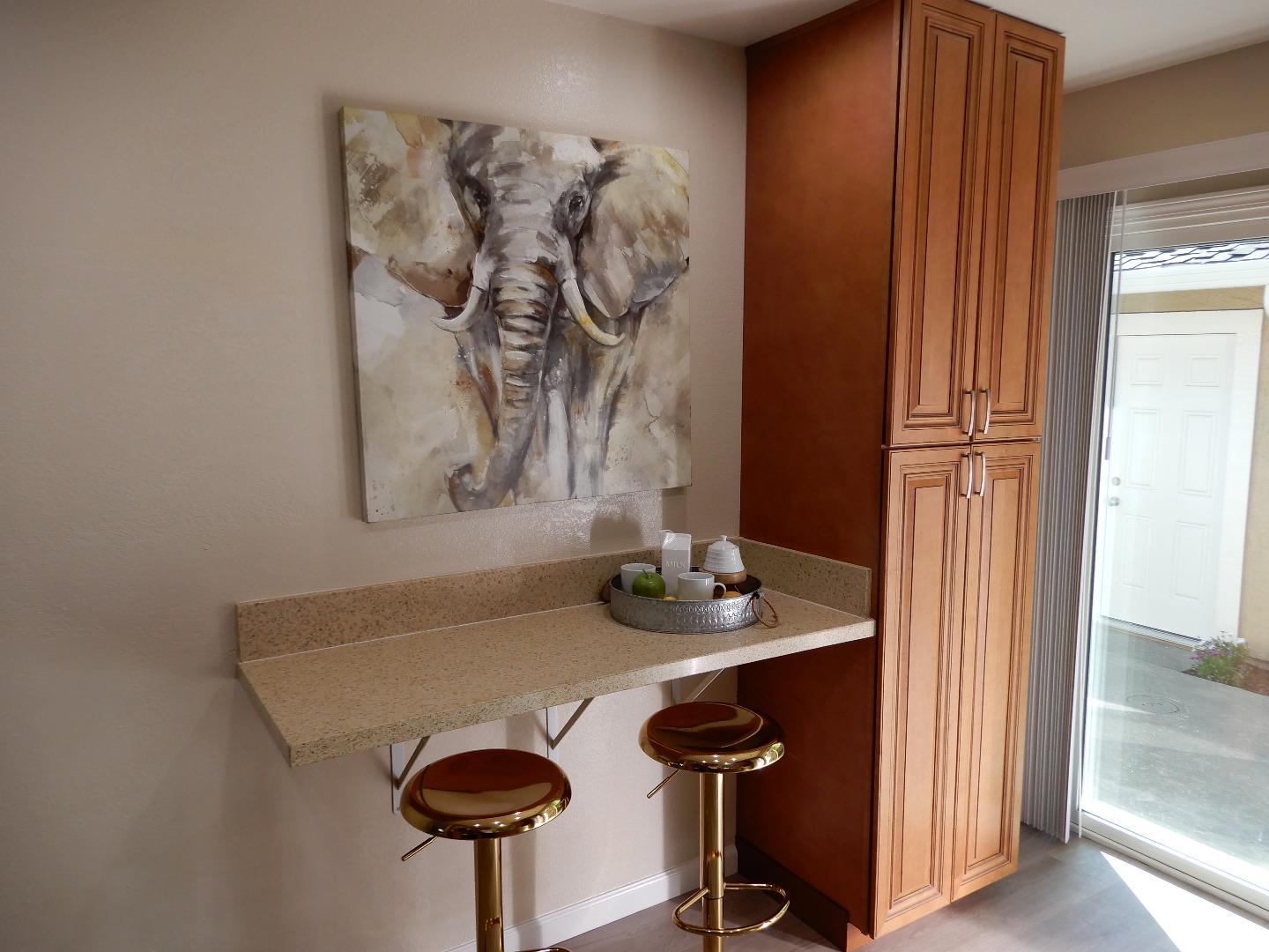 Detail Gallery Image 12 of 23 For 1640 Seacreek Way, San Jose,  CA 95121 - 2 Beds | 2 Baths