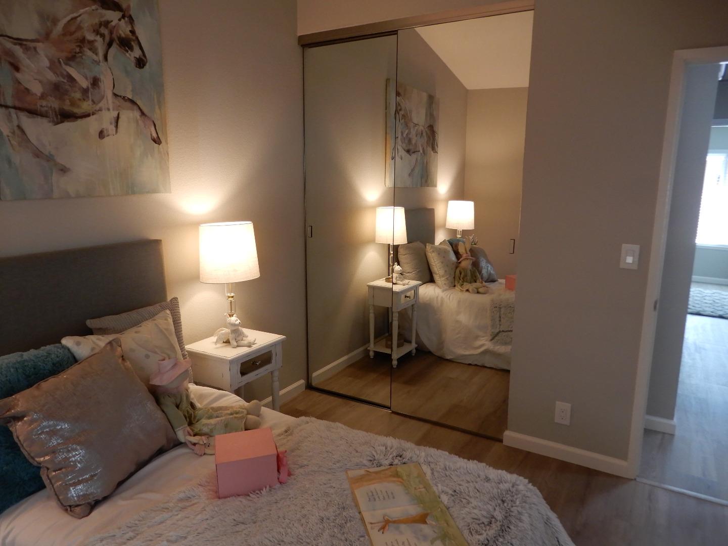 Detail Gallery Image 18 of 23 For 1640 Seacreek Way, San Jose,  CA 95121 - 2 Beds | 2 Baths