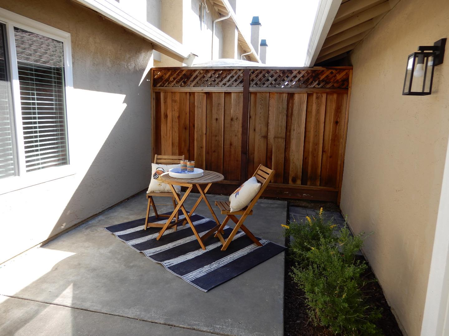 Detail Gallery Image 22 of 23 For 1640 Seacreek Way, San Jose,  CA 95121 - 2 Beds | 2 Baths