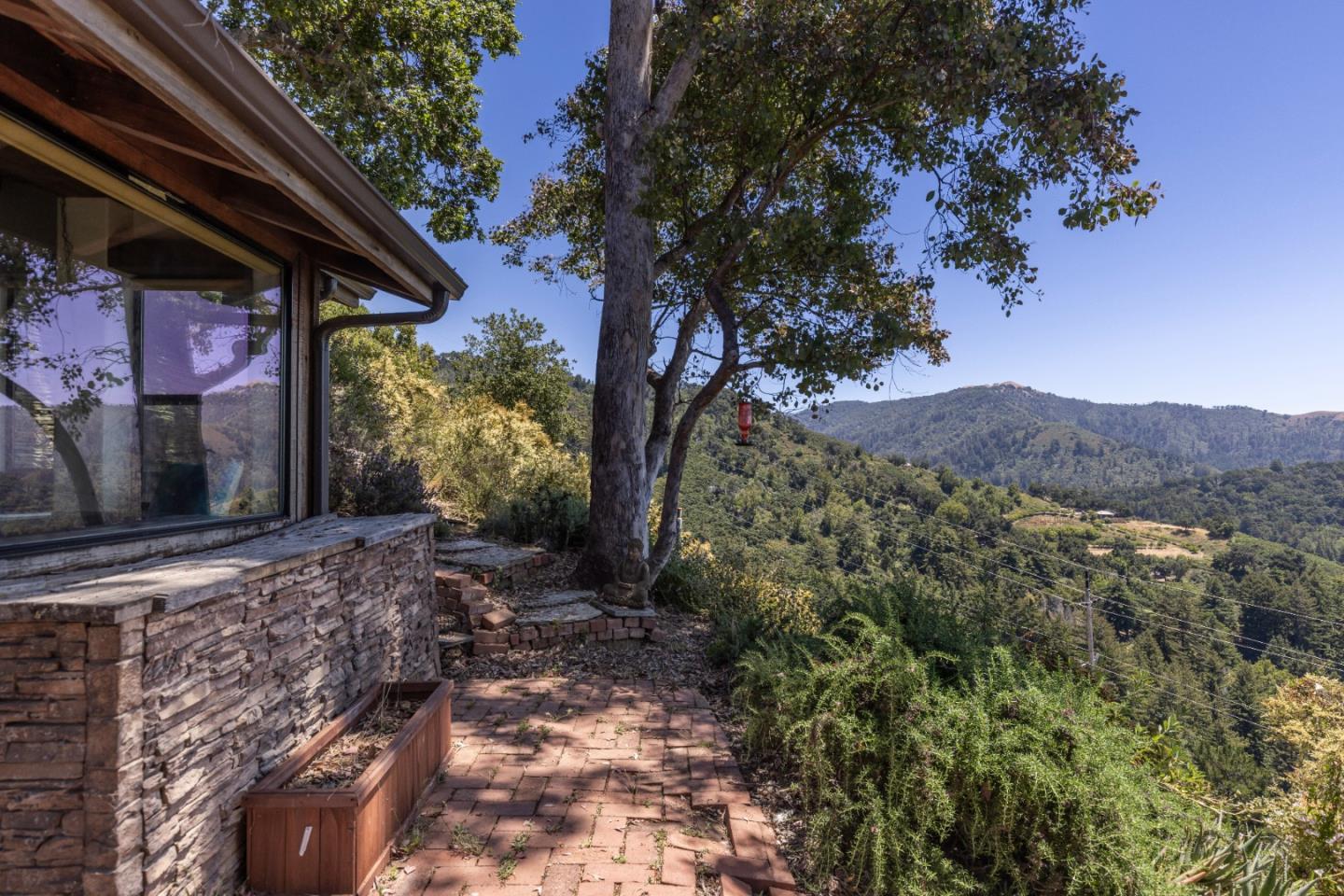 Detail Gallery Image 11 of 16 For 37783 Palo Colorado Rd, Carmel,  CA 93923 - 2 Beds | 1 Baths
