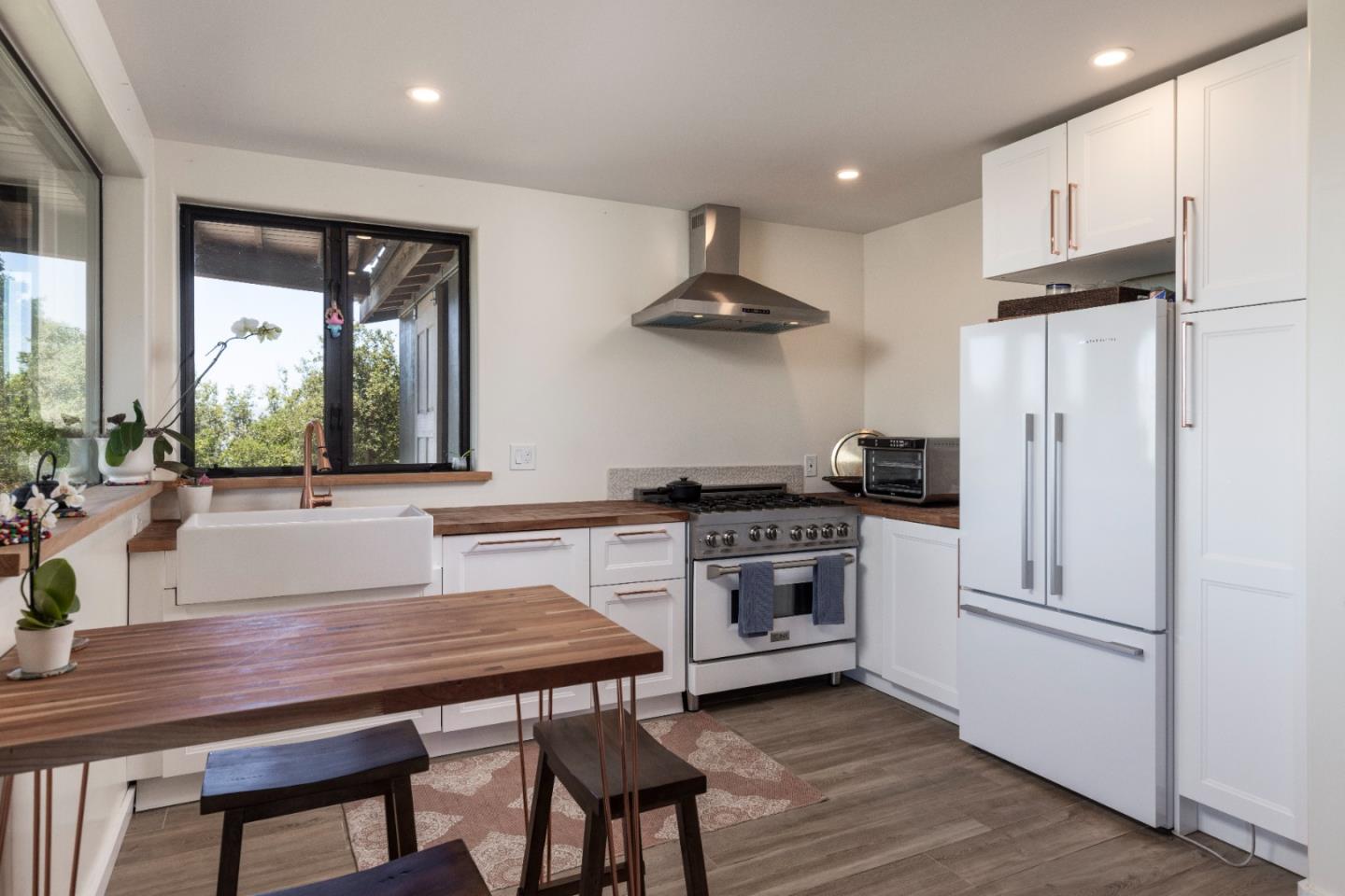 Detail Gallery Image 4 of 19 For 37783 Palo Colorado Road, Carmel,  CA 93923 - 2 Beds | 2 Baths