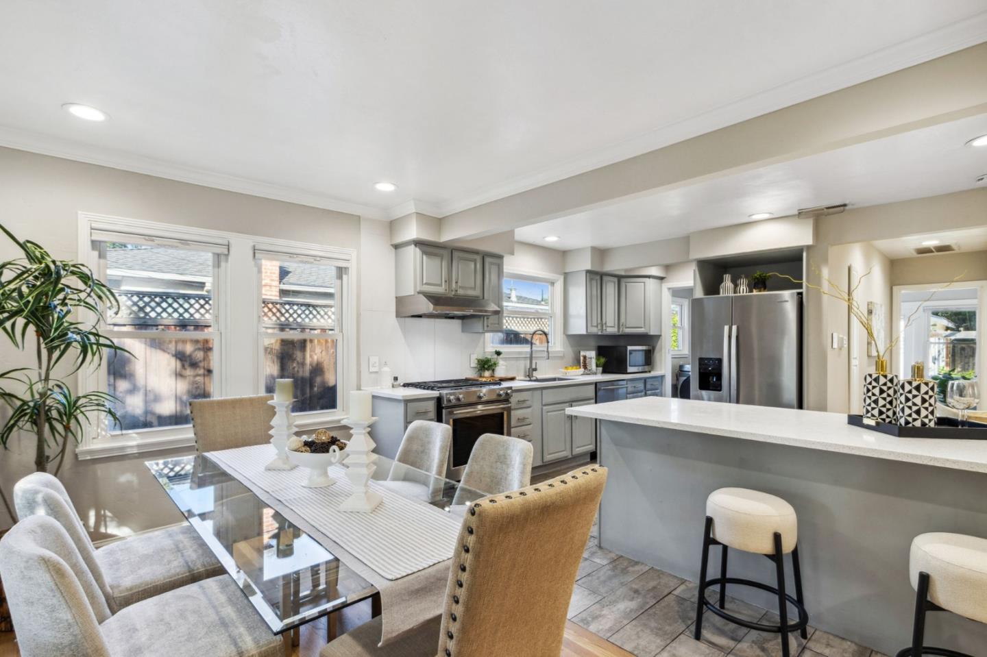 Detail Gallery Image 11 of 38 For 1078 Bennett Way, San Jose,  CA 95125 - 2 Beds | 1/1 Baths